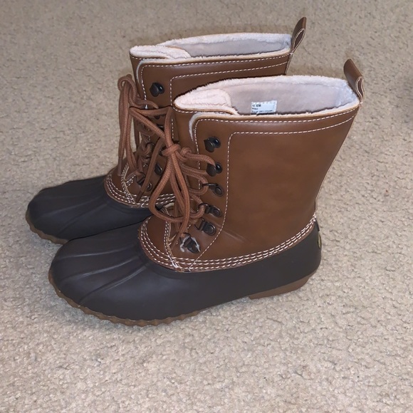Esprit Rain Boots - Picture 2 of 6